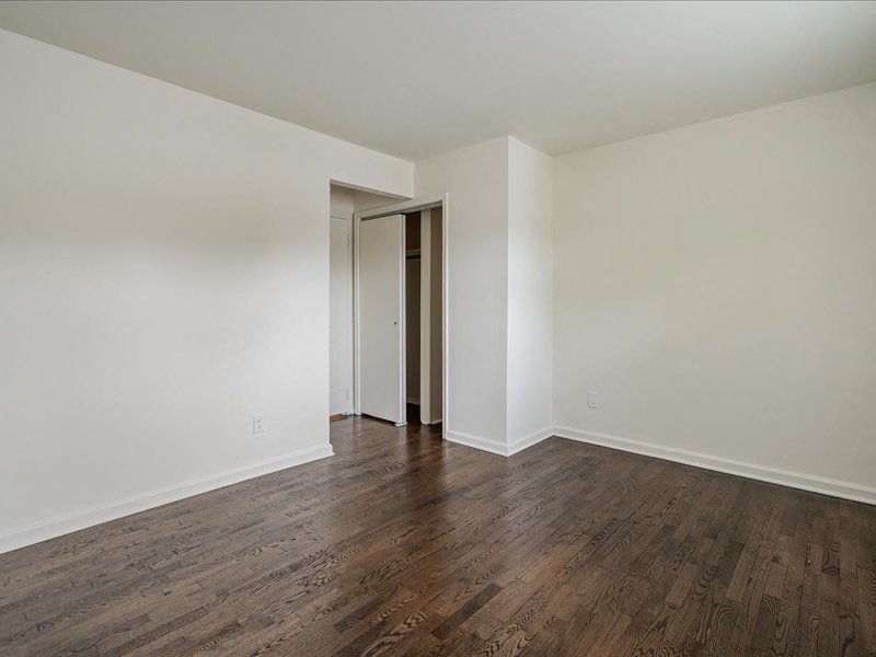 Gallery Photo 6
